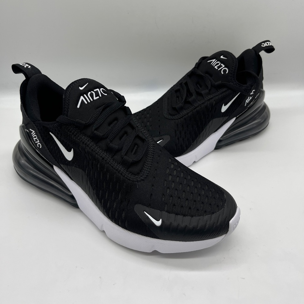 Black Nike Air Max 270